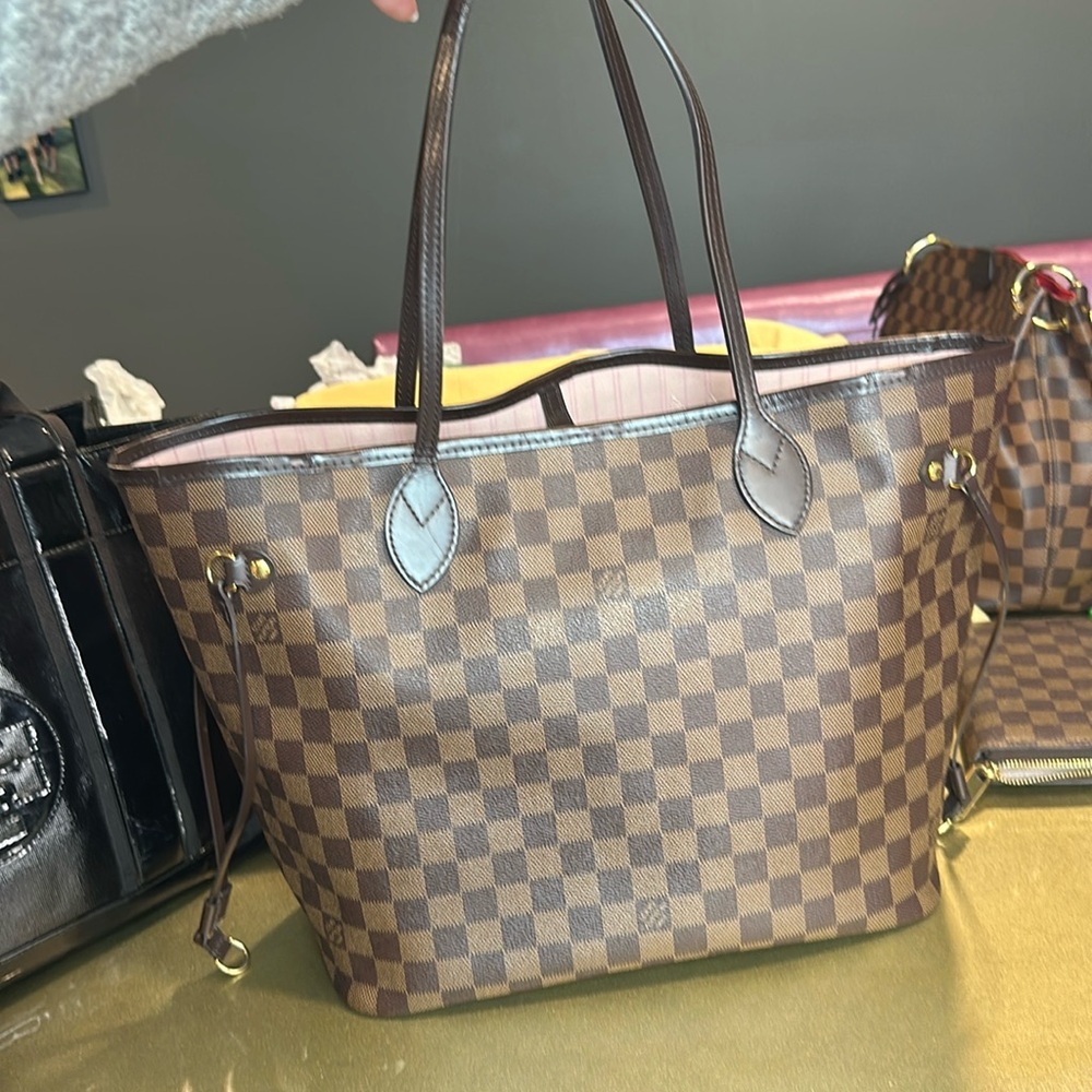 Damier Ebene Neverfull Rose Ballerine MM